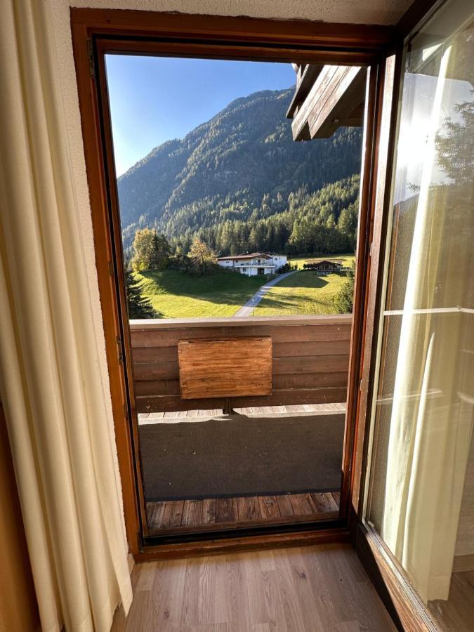 Ferienwohnungen Oetztal Sautens Exterior photo